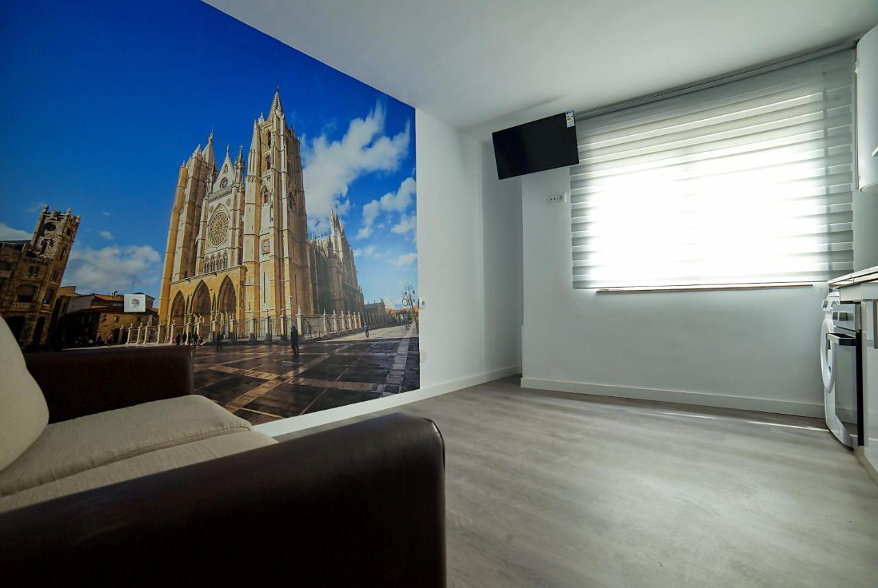 Apartamentos Barrio Humedo Catedral 2 เลออน ภายนอก รูปภาพ